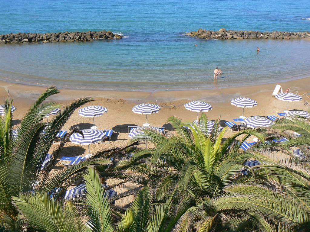 Hotel Sul Mare Al Gabbiano Scoglitti Εξωτερικό φωτογραφία