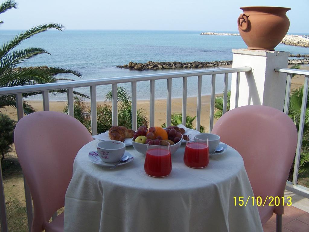 Hotel Sul Mare Al Gabbiano Scoglitti Εξωτερικό φωτογραφία