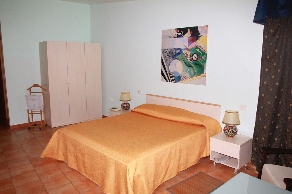Hotel Sul Mare Al Gabbiano Scoglitti Εξωτερικό φωτογραφία