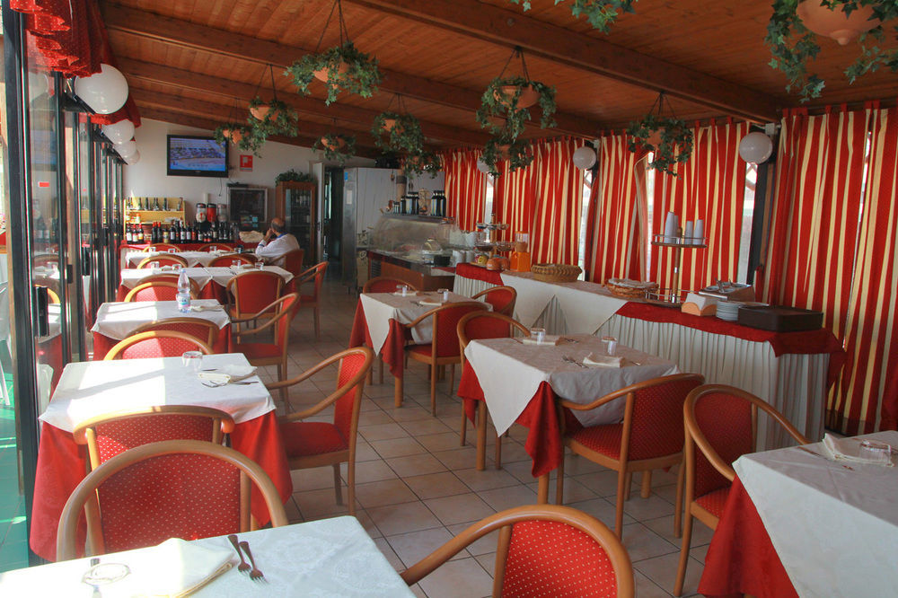 Hotel Sul Mare Al Gabbiano Scoglitti Εξωτερικό φωτογραφία