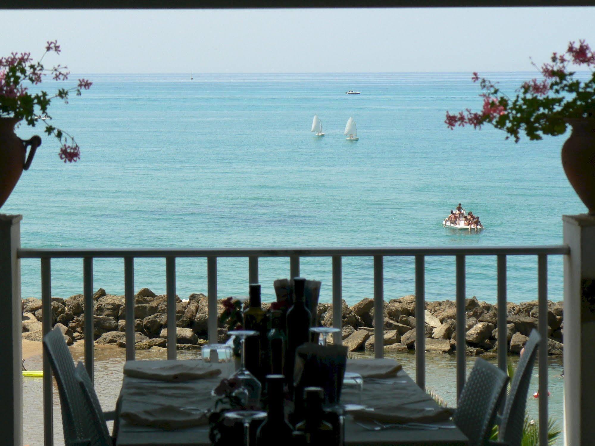 Hotel Sul Mare Al Gabbiano Scoglitti Εξωτερικό φωτογραφία